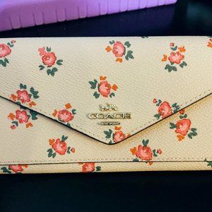 Coach  SOFT WALLET WITH FLORAL BLOOM PRINT